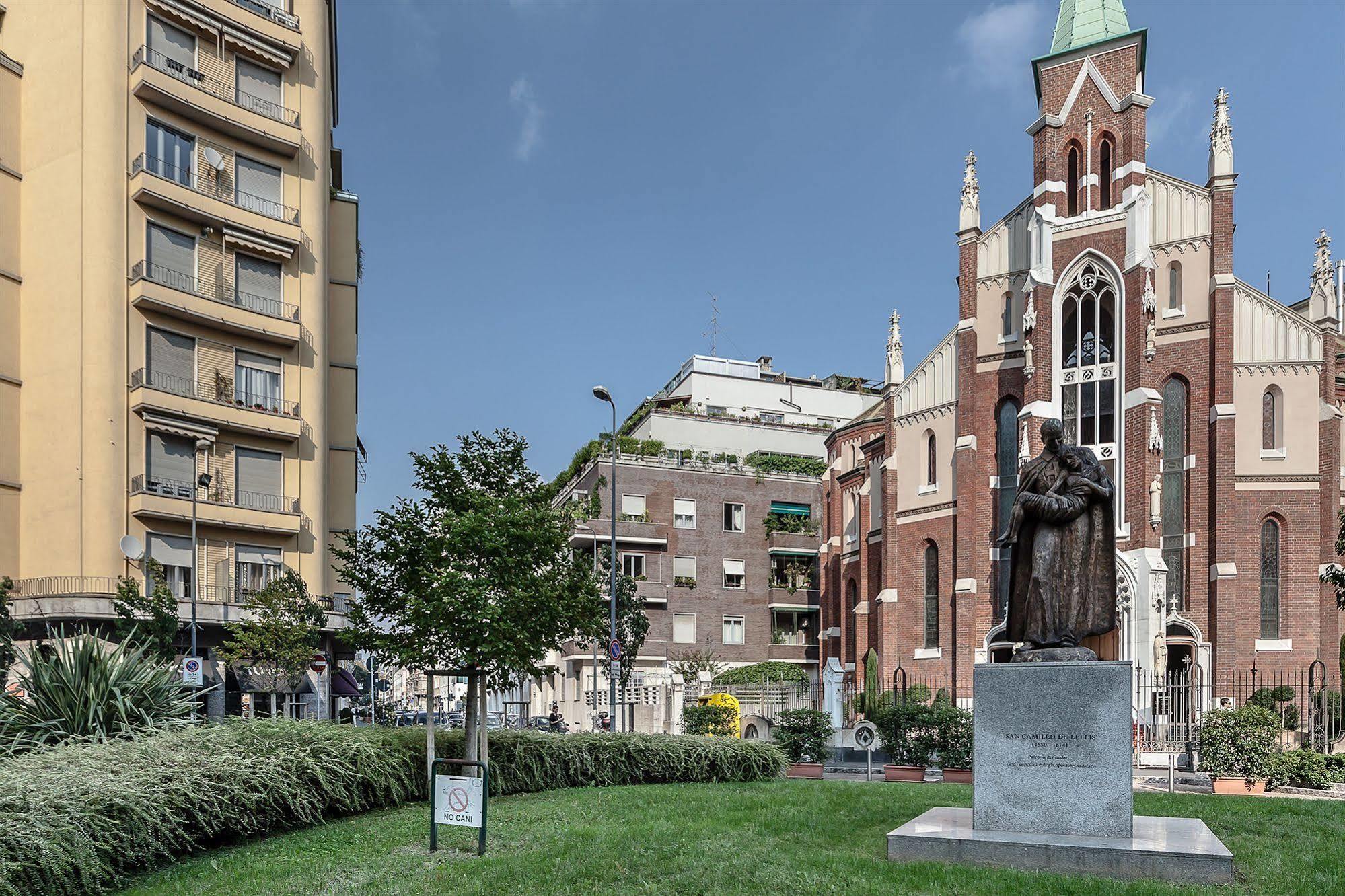 Baldassarre Milán Exterior foto